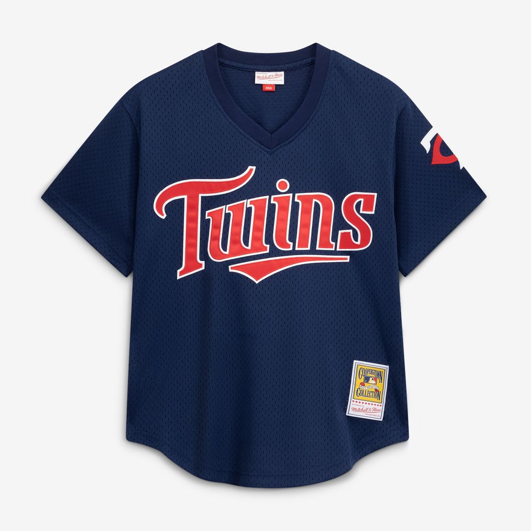 Minnesota Twins David Ortiz Mitchell & Ness 2002 Cooperstown Mesh Batting Practice Jersey - Navy
