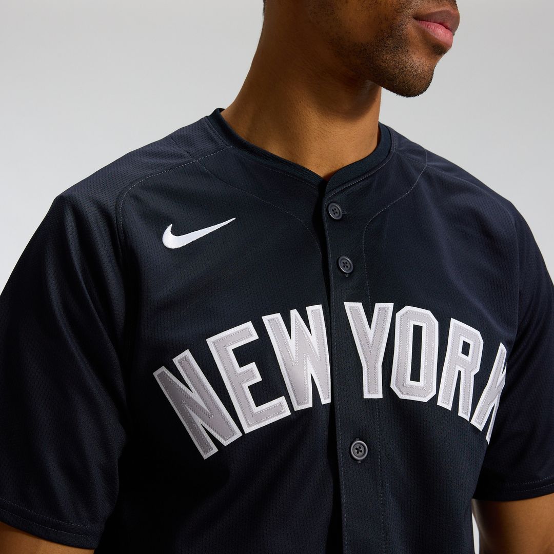 New York Yankees Aaron Judge Nike Alternate Limited Jersey - Navy